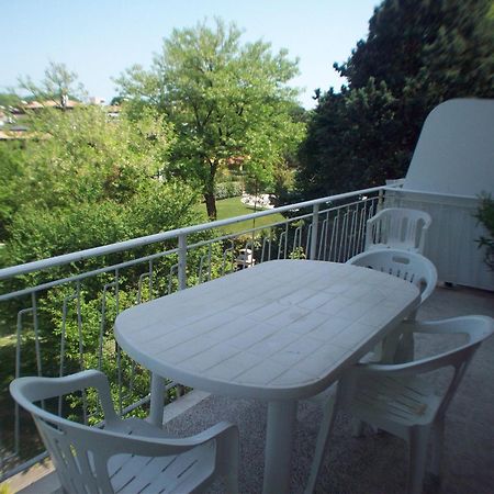 Casa Marialuigia - Appartamenti Solo Per Famiglie Lido di Jesolo Exterior photo