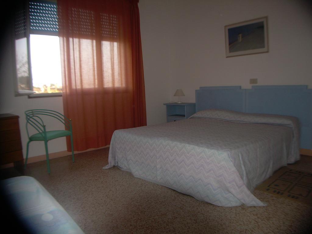 Casa Marialuigia - Appartamenti Solo Per Famiglie Lido di Jesolo Exterior photo