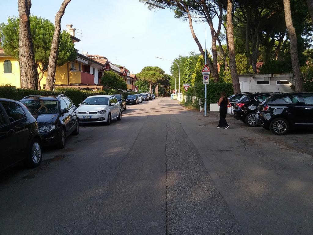 Casa Marialuigia - Appartamenti Solo Per Famiglie Lido di Jesolo Exterior photo